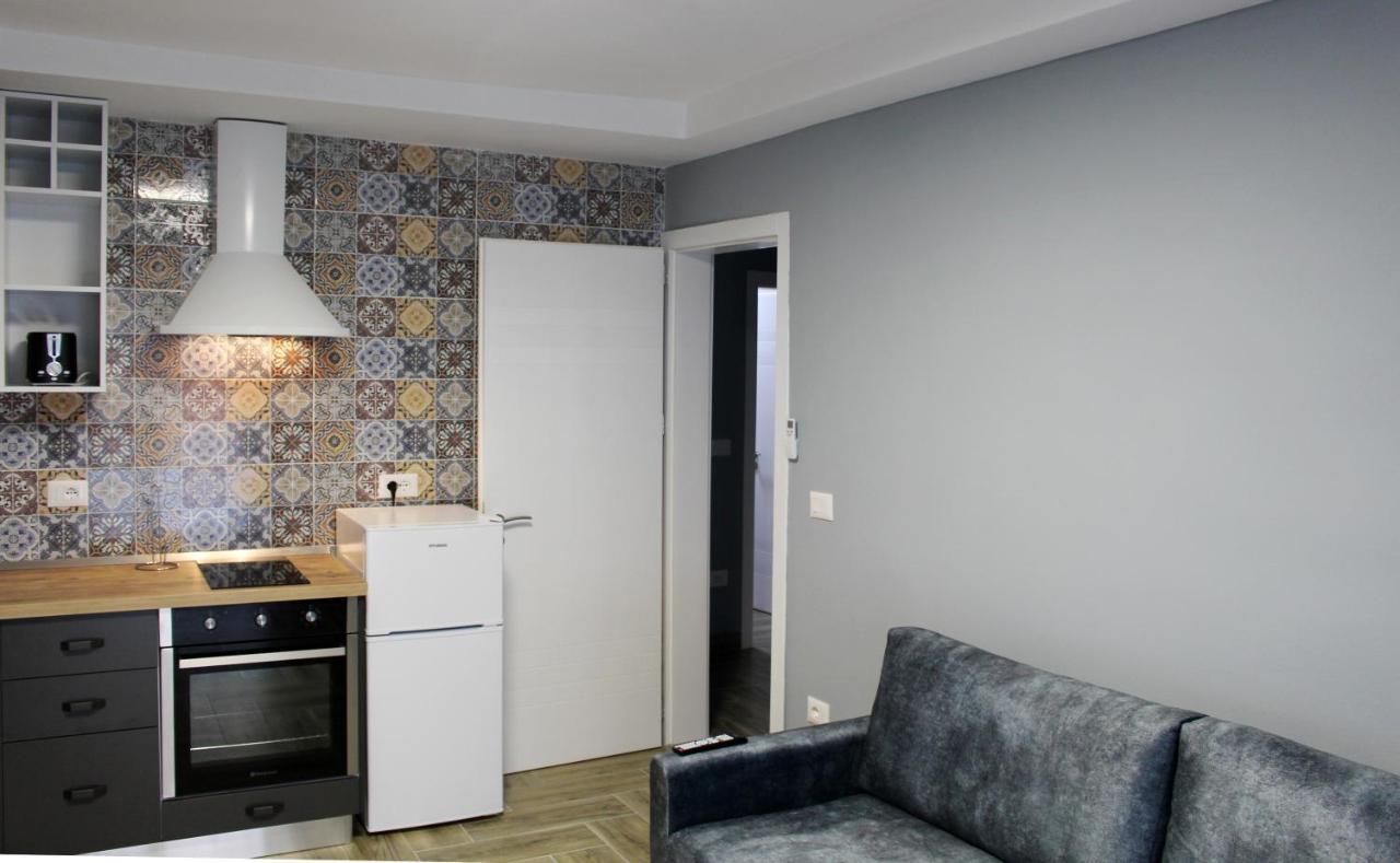 2V1 - Blloku Bkt Apartment ติรานา ภายนอก รูปภาพ