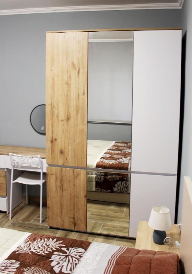 2V1 - Blloku Bkt Apartment ติรานา ภายนอก รูปภาพ
